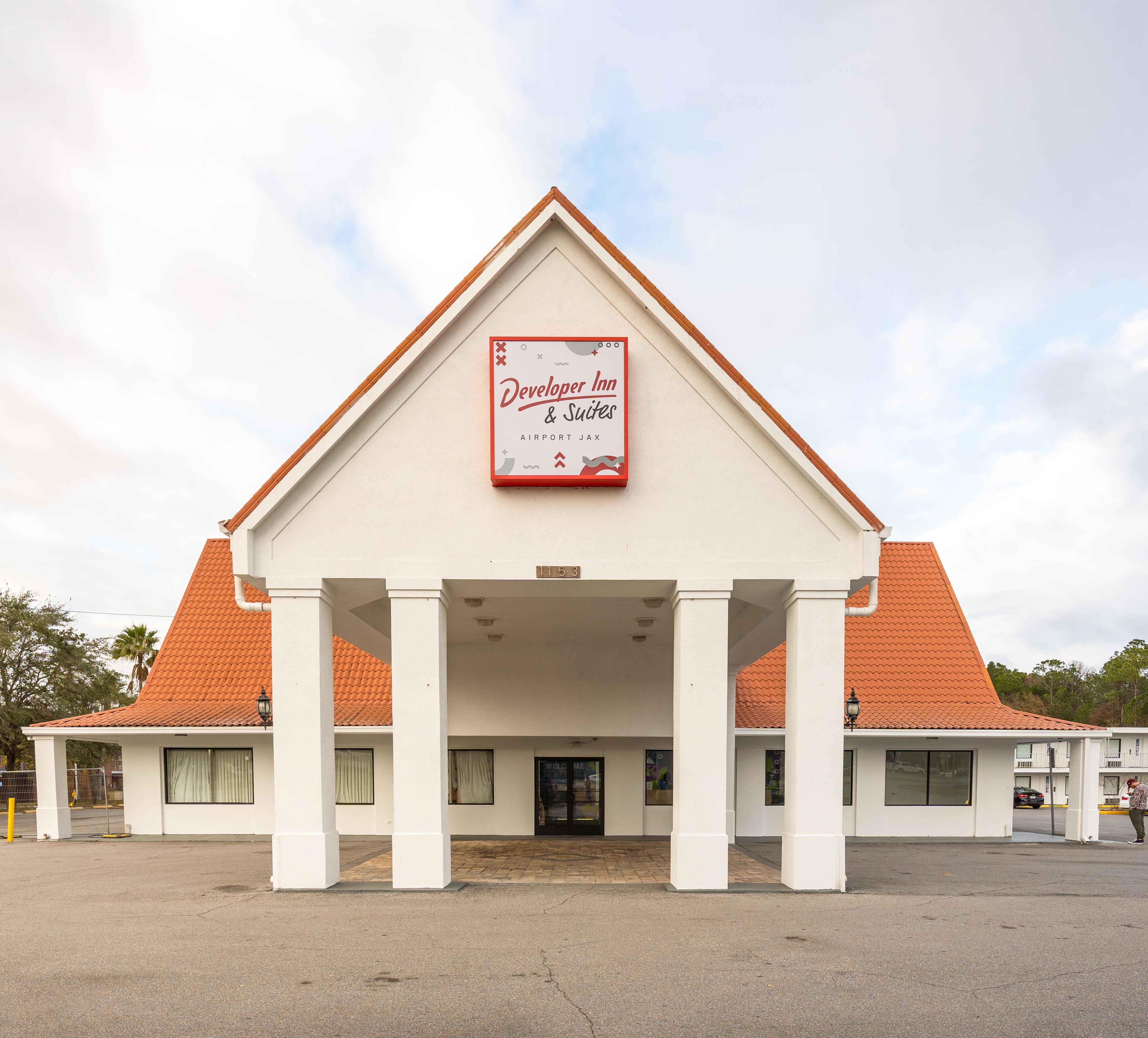 Developer Inn & Suites Airport Jax, A Baymont By Wyndham Джаксънвил Екстериор снимка
