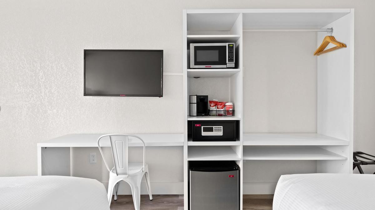 Developer Inn & Suites Airport Jax, A Baymont By Wyndham Джаксънвил Екстериор снимка